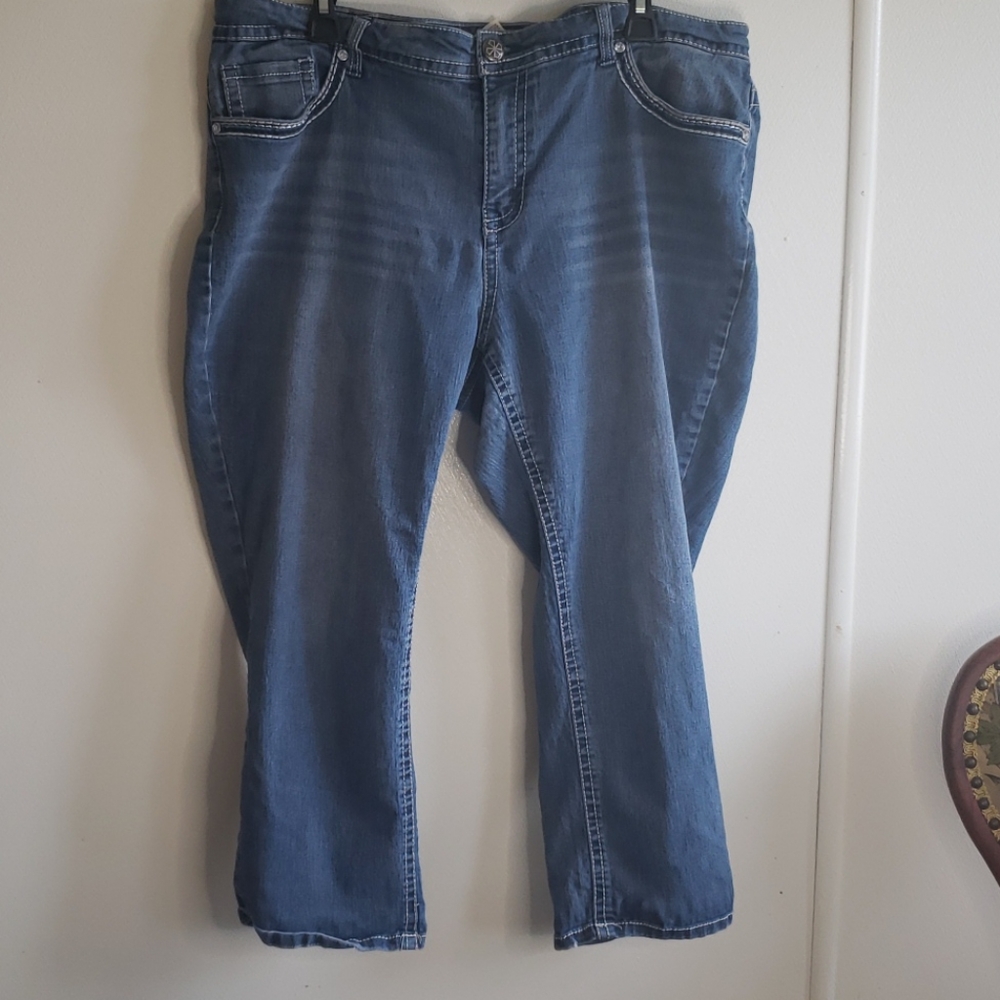 Faded Glory Capris